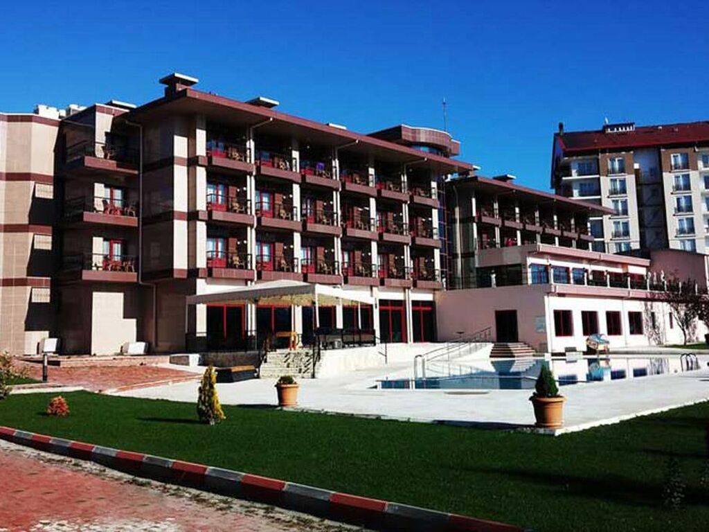 Bonjur Hotel Thermal Wellness Club